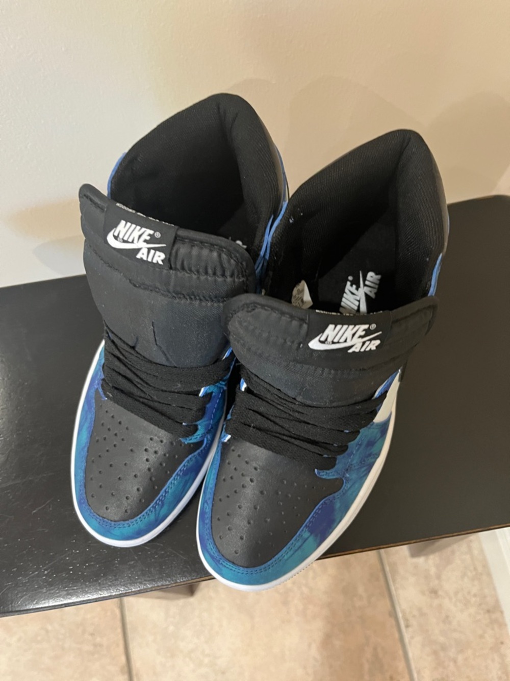 NWOT Retro High OG - Blue Tie-Dye, Black & White - Picture 3 of 9